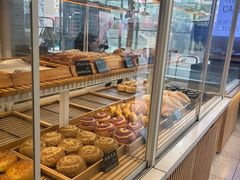 -焙丽拾光(麦凯乐直营店)