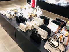 -URBAN REVIVO(荟聚中心店)