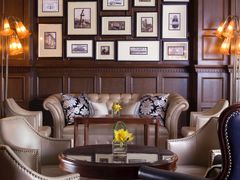 -LONG BAR 廊吧(外滩华尔道夫酒店)