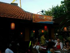 -Mai Mai Restaurant