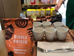 -星巴克(广州中华广场B1层店)