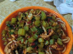 -玲玲米粉·新疆现炒米粉(大十字总店)