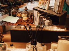 -光海书局(南京东路第一百货店)