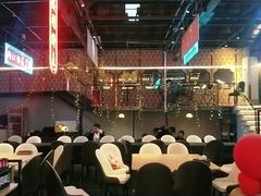 -里堂派对·独栋团建聚会小院轰趴馆(三圣乡店)