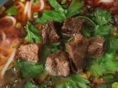 酸辣碎肉粉-保宁粉馆(新村路店)