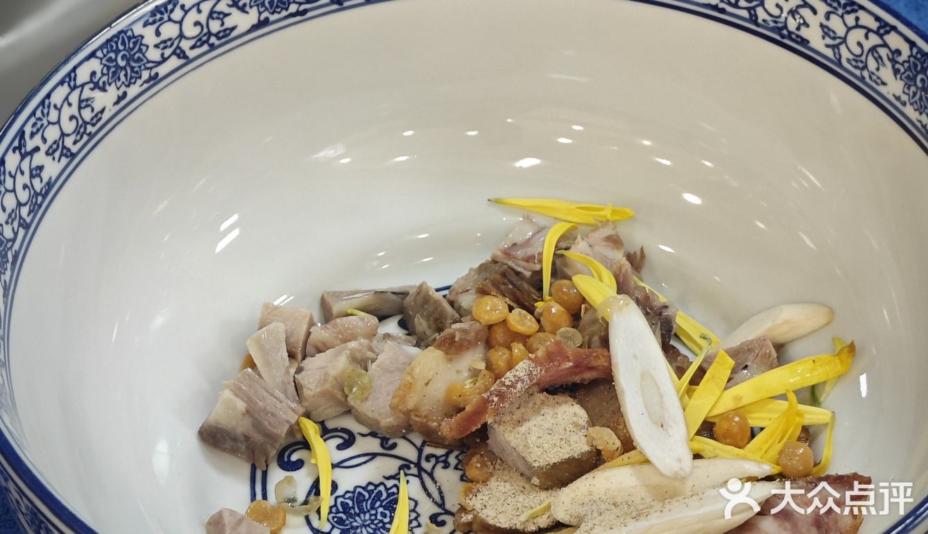 河坊街—寻味云南“菊花过桥米线”