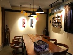 -小草屋轰趴馆别墅派对新场团建家庭聚会