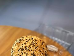 黑洋酥大麻团-白玉兰传统小吃