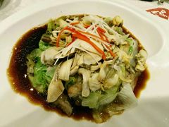 -赶海部落海鲜城(海阳路店)