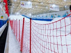 -乔波室内滑雪场