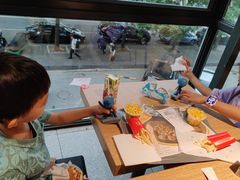 -麦当劳(安立路店)
