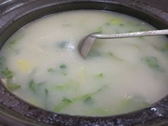 -两广烧蚝(新兴街店)