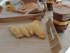 -奈雪的茶(青岛卓悦里INTOWN店)