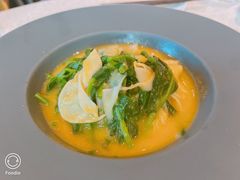 豌豆黄浸豌豆尖-半山腰·云南菜(侨福芳草地店)