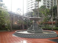 -Long Bar(莱佛士酒店)