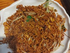 -柒五龙虾(八王寺店)