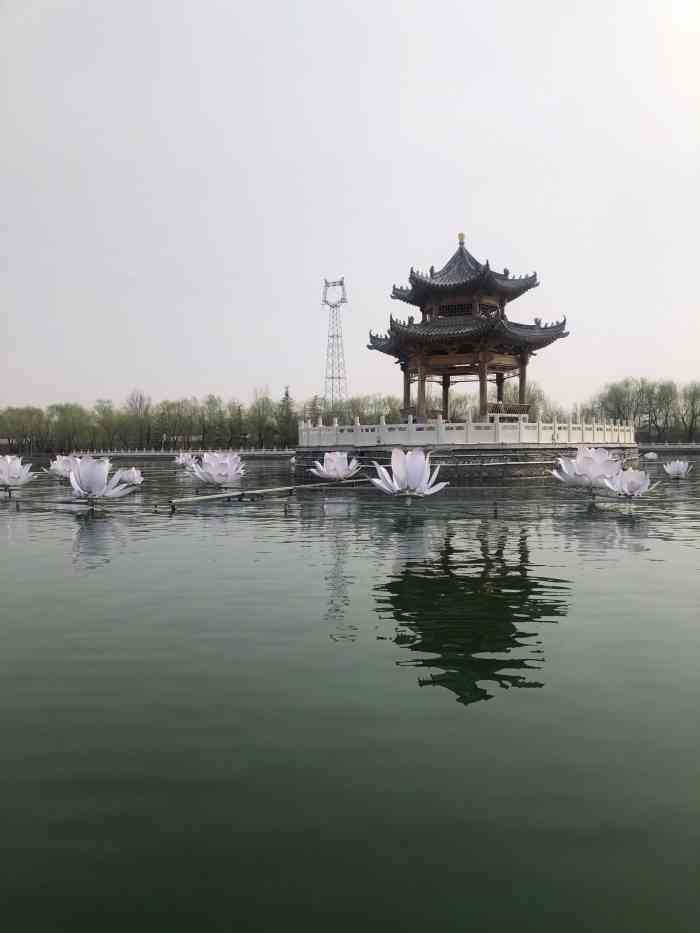 大荔同州湖景区"从进入景区开始,就有点西安南湖的意思.游.