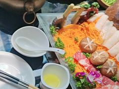 -慢丽江·云南野生菌土鸡锅(西山店)