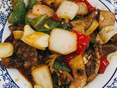 -江城燕子大排档(江汉路步行街店)