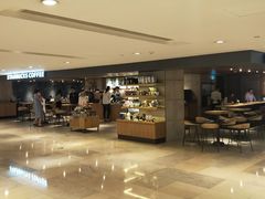 -星巴克(静安嘉里中心B2店)
