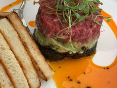 牛肉塔塔配牛油果黑橄榄酱-Solo(衡山路店)