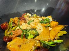 -醉人椒麻辣香锅(王府井喜悦店)