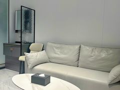 -鹏城丽景酒店(华强北红岭地铁站店)