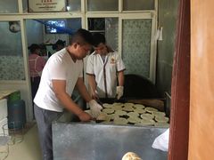 -眼镜粑粑