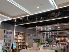 -新华书店(泉城路店)