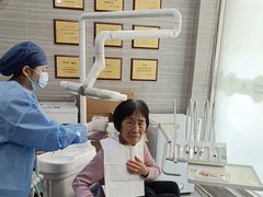 -上海仁爱医院口腔科 · 种植