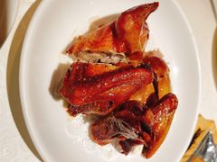 招牌乳鸽-维园悦谱·海派家常菜(乌鲁木齐南路店)