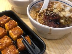 -蓉李记成都名小吃(太原龙湖万达店)