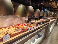 -川骄海鲜自助(王府井奥莱UP TOWN店原世界之花店)