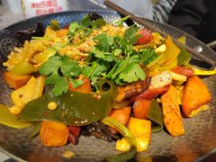 -集草轩·重庆麻辣烤鱼(西湖道店)