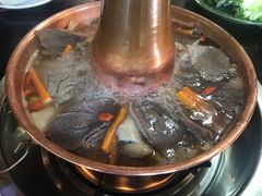 牦牛肉火锅-陀岗美食·云南藏式特色餐厅