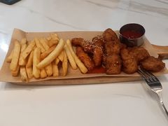 -必胜客(砂之船中东奥莱店)