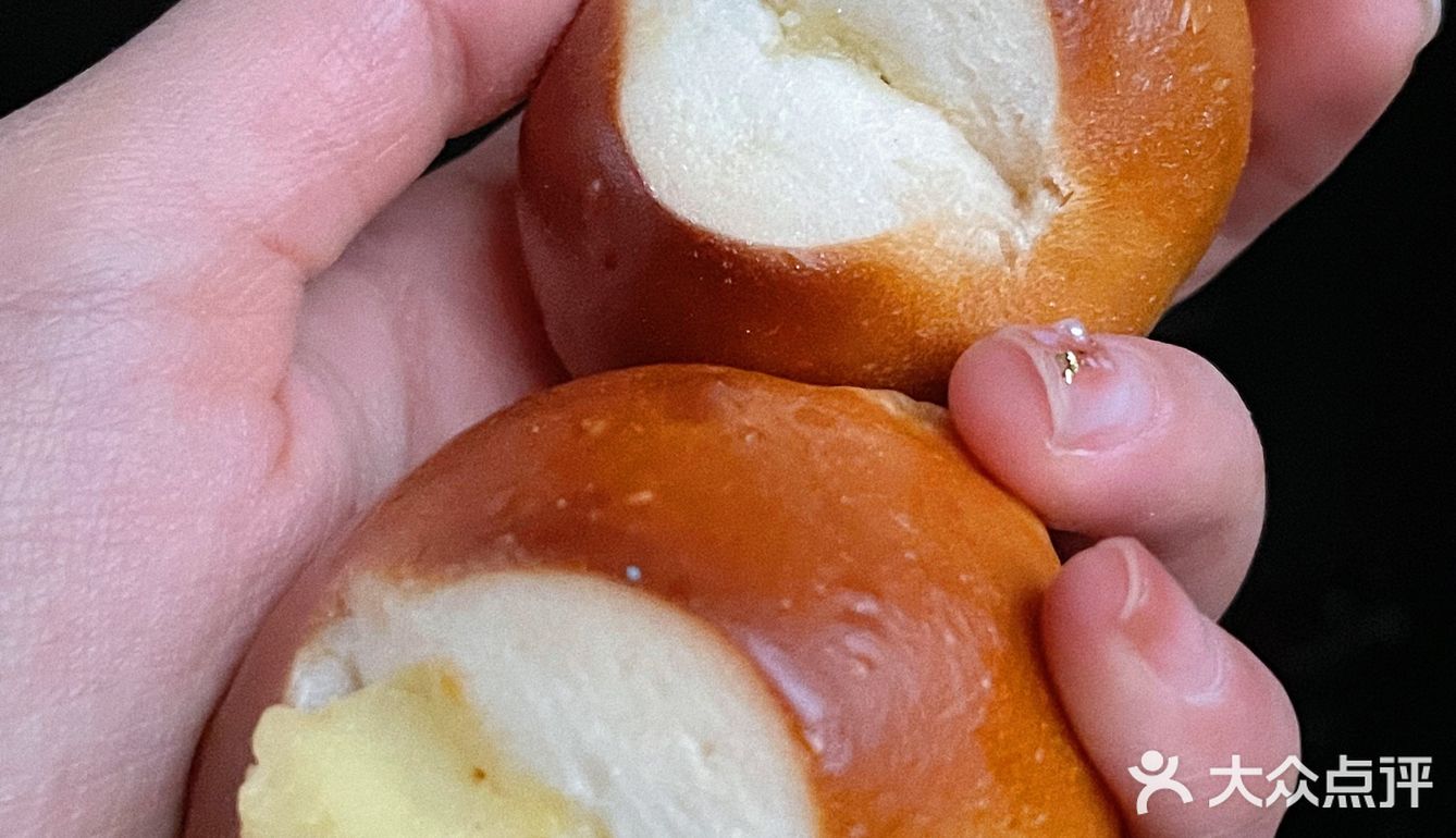 面包脑袋必冲！无糖油碱水绝绝子[调皮]