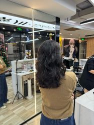 -奈川烫染Salon