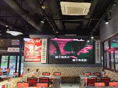 -马路牙子烧烤音乐酒馆(望京店)