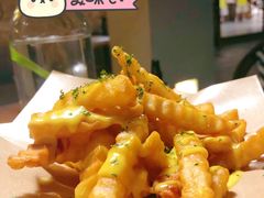-喜洲吧·江畔老船厂·庭院餐厅(喜临院店)