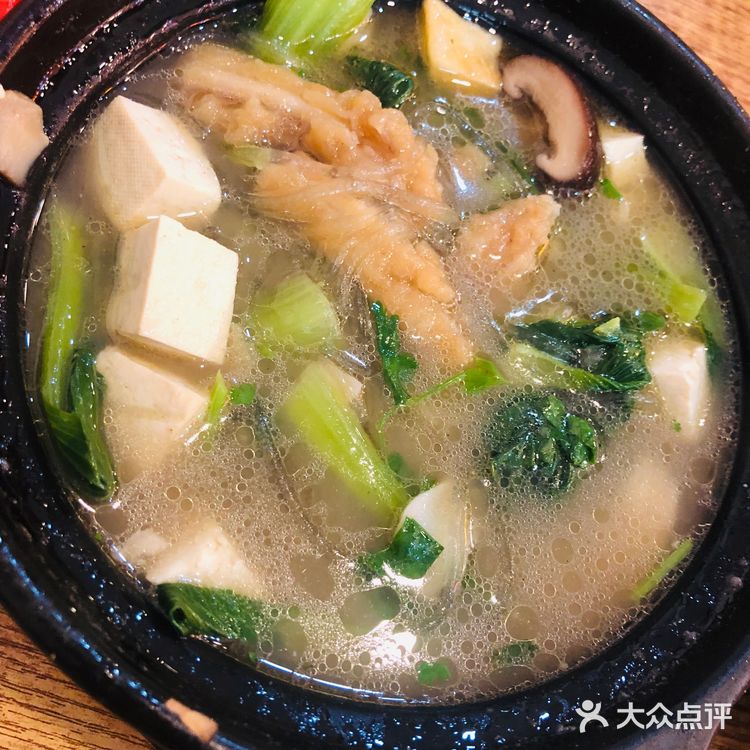 瓦罐推荐酥肉鸡块店 酥肉耐嚼香