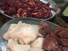 -牛一煲美食(江高店)