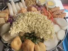 韩式鸡肉火锅-欧巴来了韩式料理