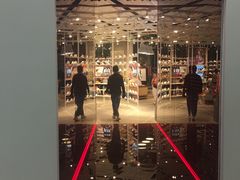 -NIKE KICKS LOUNGE体验店(北京新中关店)