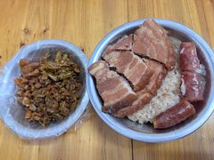 小菜-梁阿婆廿年老牌扣肉糯米饭
