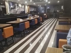 -阿香米线(大唐西市大润发店)