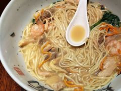 -李犟大爆鳝面·手工蟹黄包(湖滨西湖店)