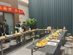 -悠然爱空间高尔夫温泉别墅轰趴馆(思念果岭店)