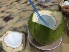 椰青（5RM）-东方茶餐厅