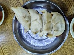 -黄阿姨锅贴大王(万航渡路店)